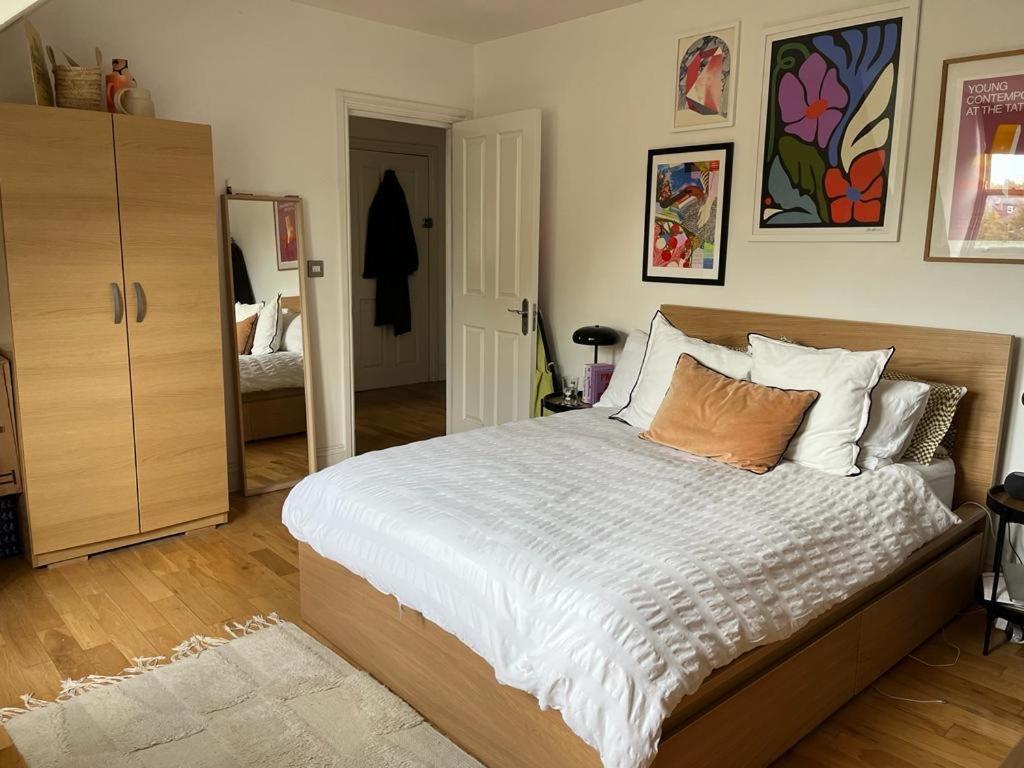 2 Bedroom Top Floor Flat, West Dulwich Free Street Parking London Exterior photo